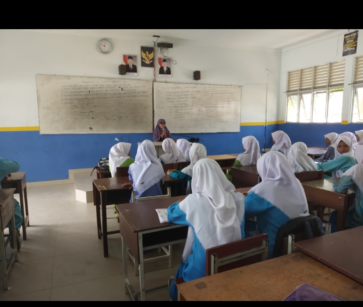 Gambar utama Menjaga Tali Persaudaraan dan Menjalankan Ibadah Sunah DiBulan Zuldhijjah di Ikuti Dengan Semangat Pada Kajian Putri SMK N 5 Batam