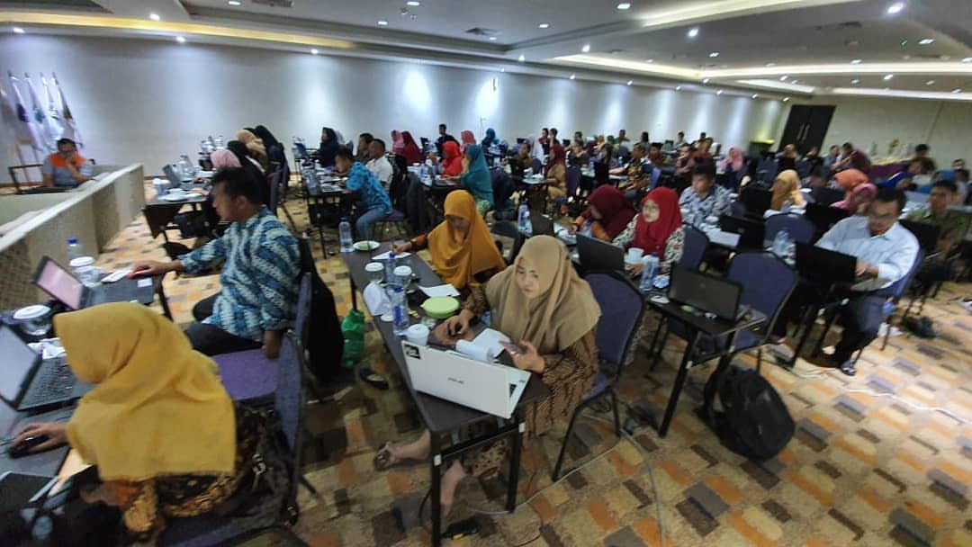 Gambar utama Workshop E-Elearning SMKN 5 Batam Menuju Smart School