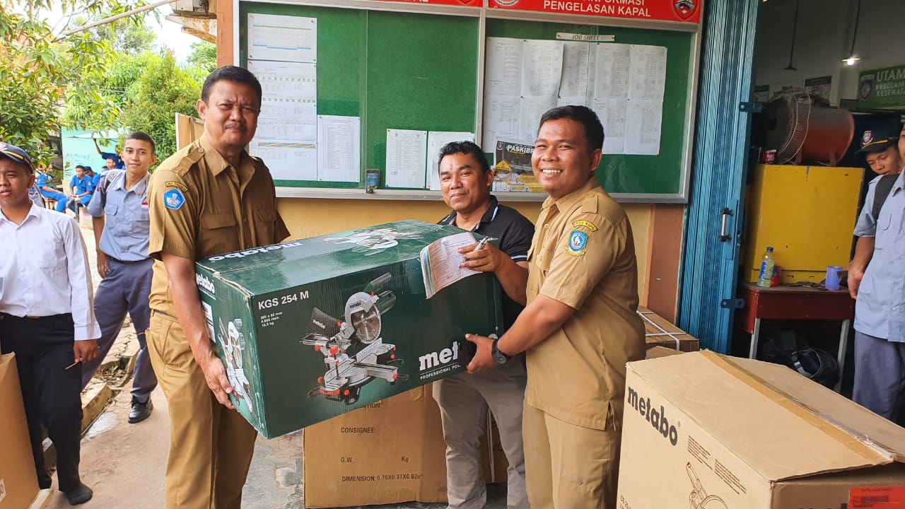 Gambar utama Bantuan Peralatan Praktek Pengelasan Kapal