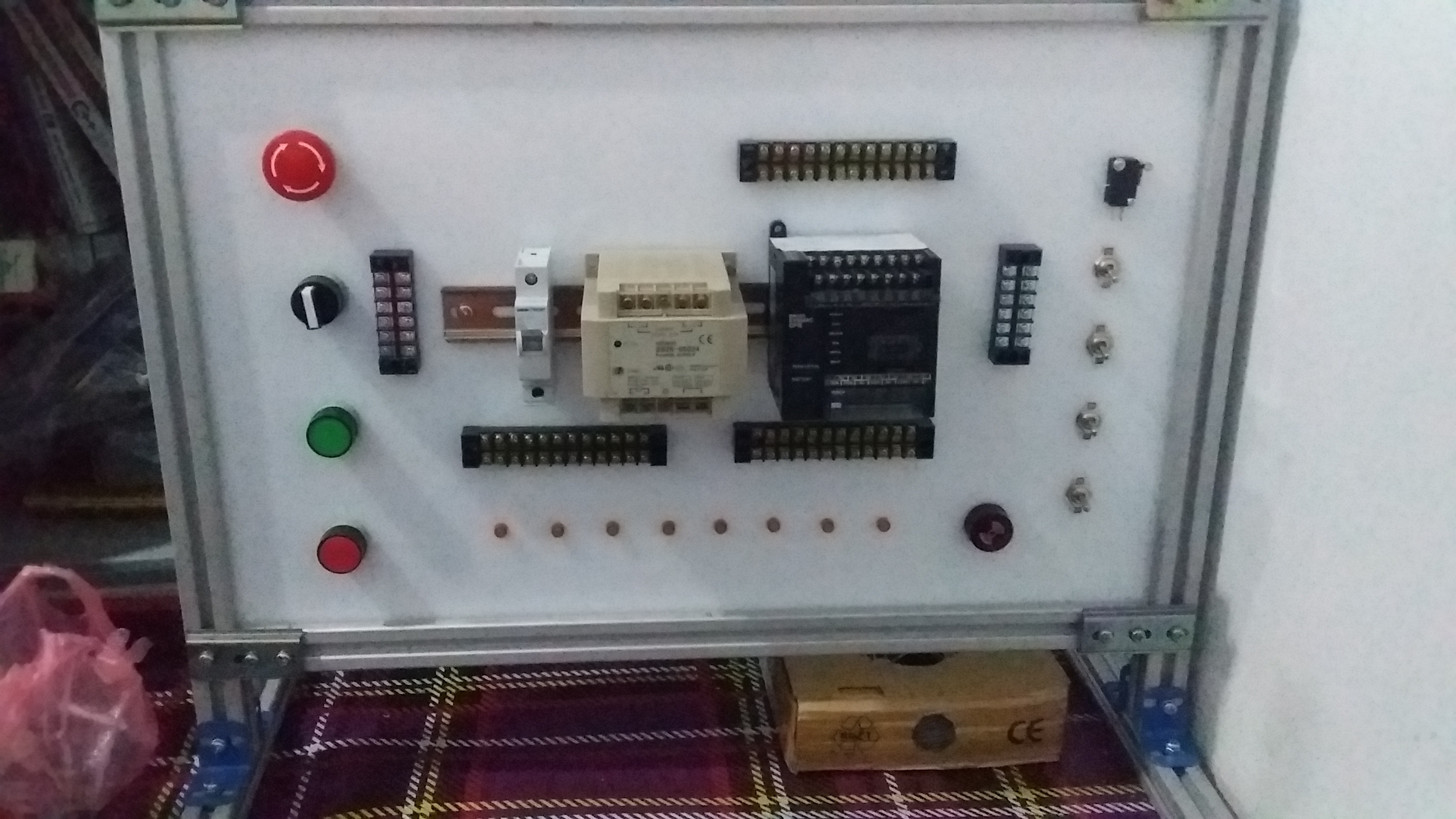 Gambar utama SMKN 5 Batam: Persiapan UKK Jurusan Teknik Elektronika Industri