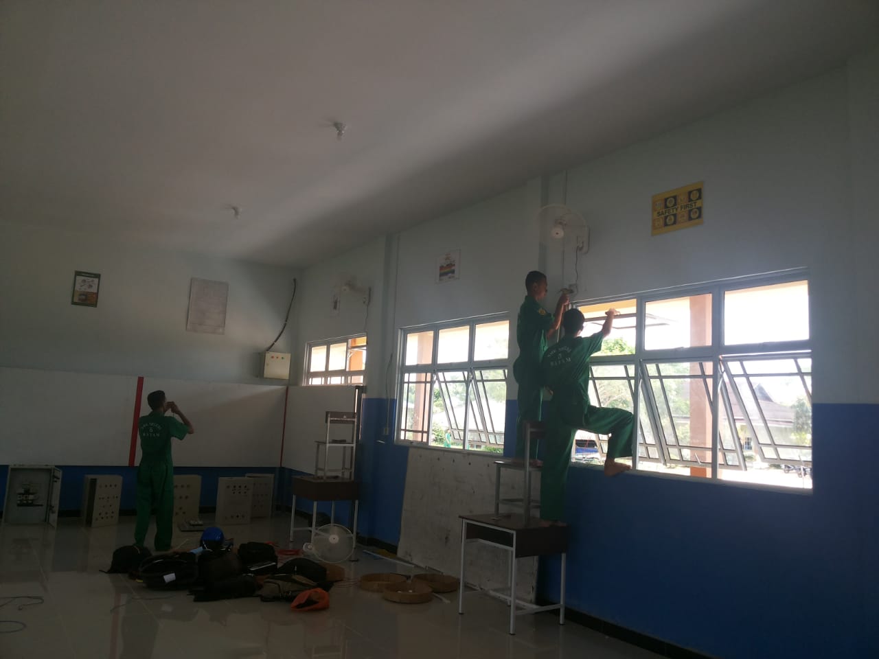 Gambar utama Pembinaan Siswa Yang Bermasalah Di Jurusan Kelistrikan Kapal