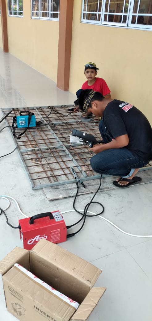 Gambar utama Pemasangan dan penyelesaian bahan Praktikum kelas X DRBK