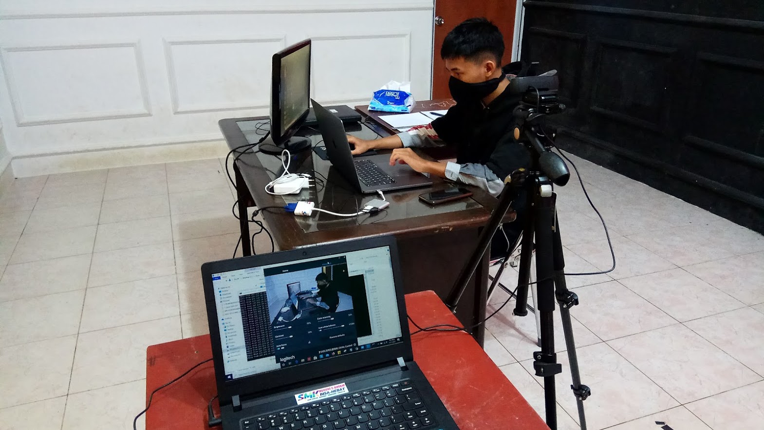Gambar utama Pelaksanaan Ujicoba LKS Nasional XVIII Oleh Siswa Multimedia SMKN 5 Batam diBidang Lomba Teknologi Desain Grafis