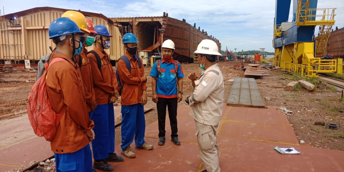Gambar utama Pemberangkatan Prakerin Siswa TPM ke Britoil
