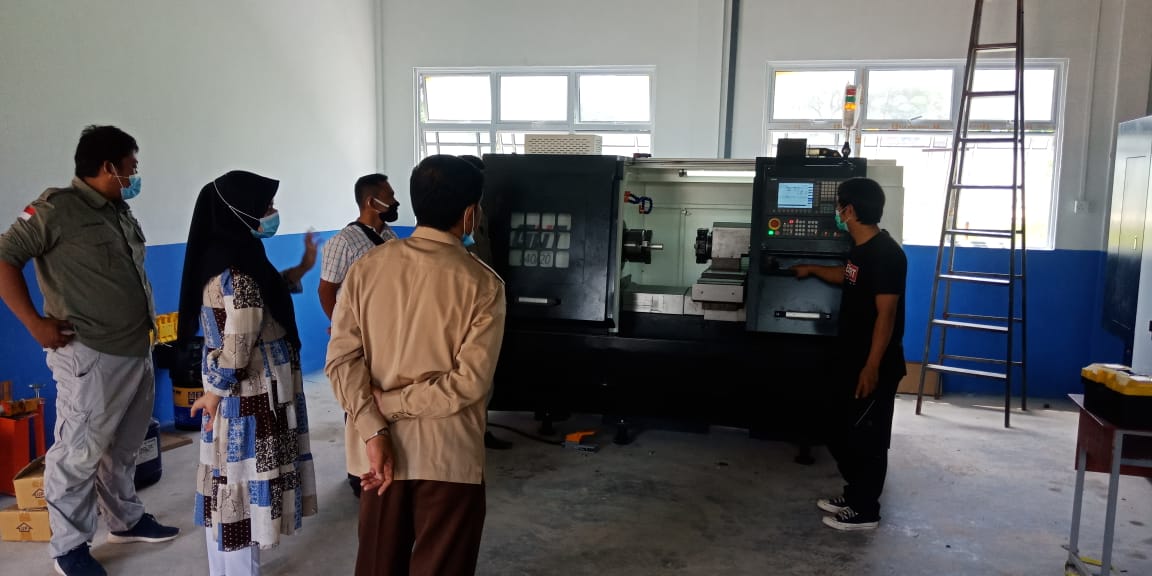 Gambar utama Training Mesin-Mesin CNC Baru di Jurusan TPM