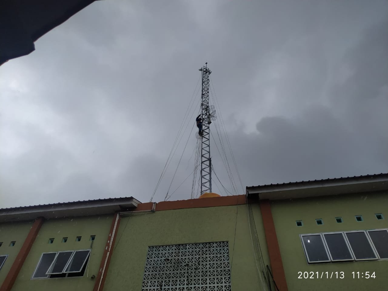Gambar utama Penambahan Tower Jaringan Di SMK N 5 Batam
