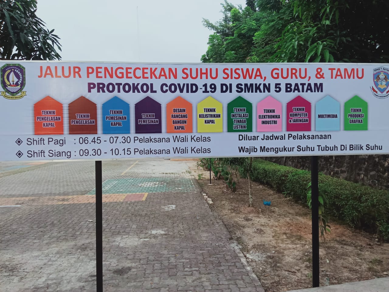 Gambar utama Persiapan Pembelajaran Tatap Muka di SMKN 5 Batam