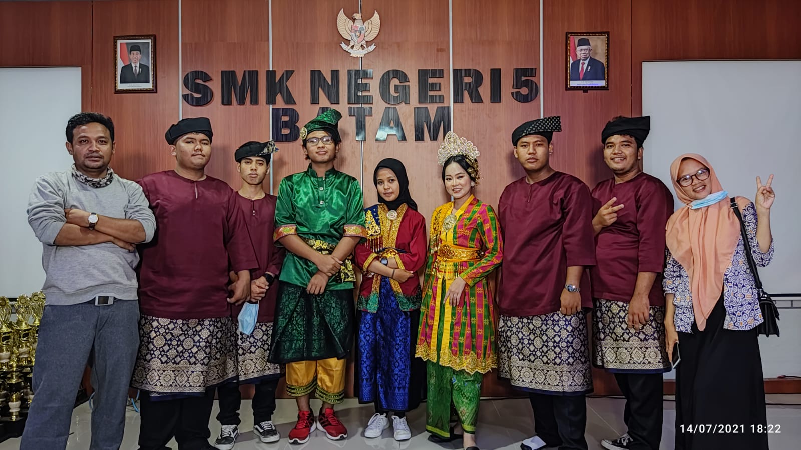 Gambar utama Plural Band SMKN 5 Batam Mengikuti Ajang FLS2N Cabang Musik Daerah