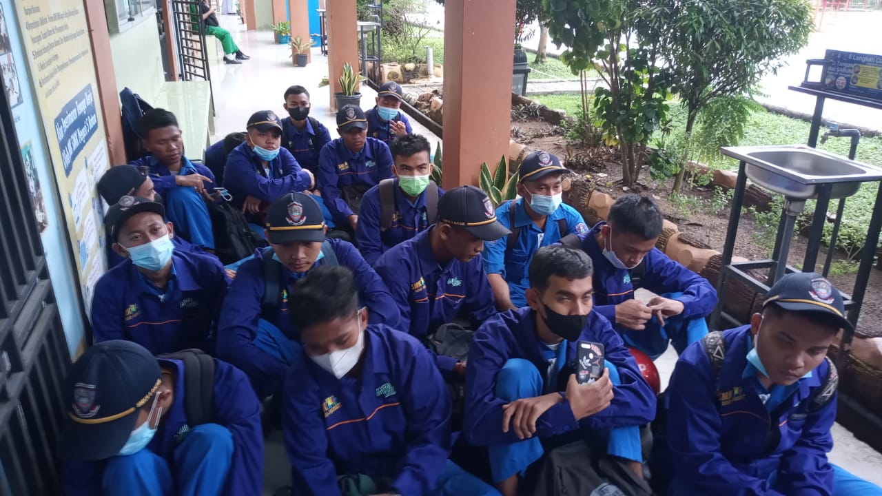Gambar utama Siswa TPM Siap Berangkat Prakerin