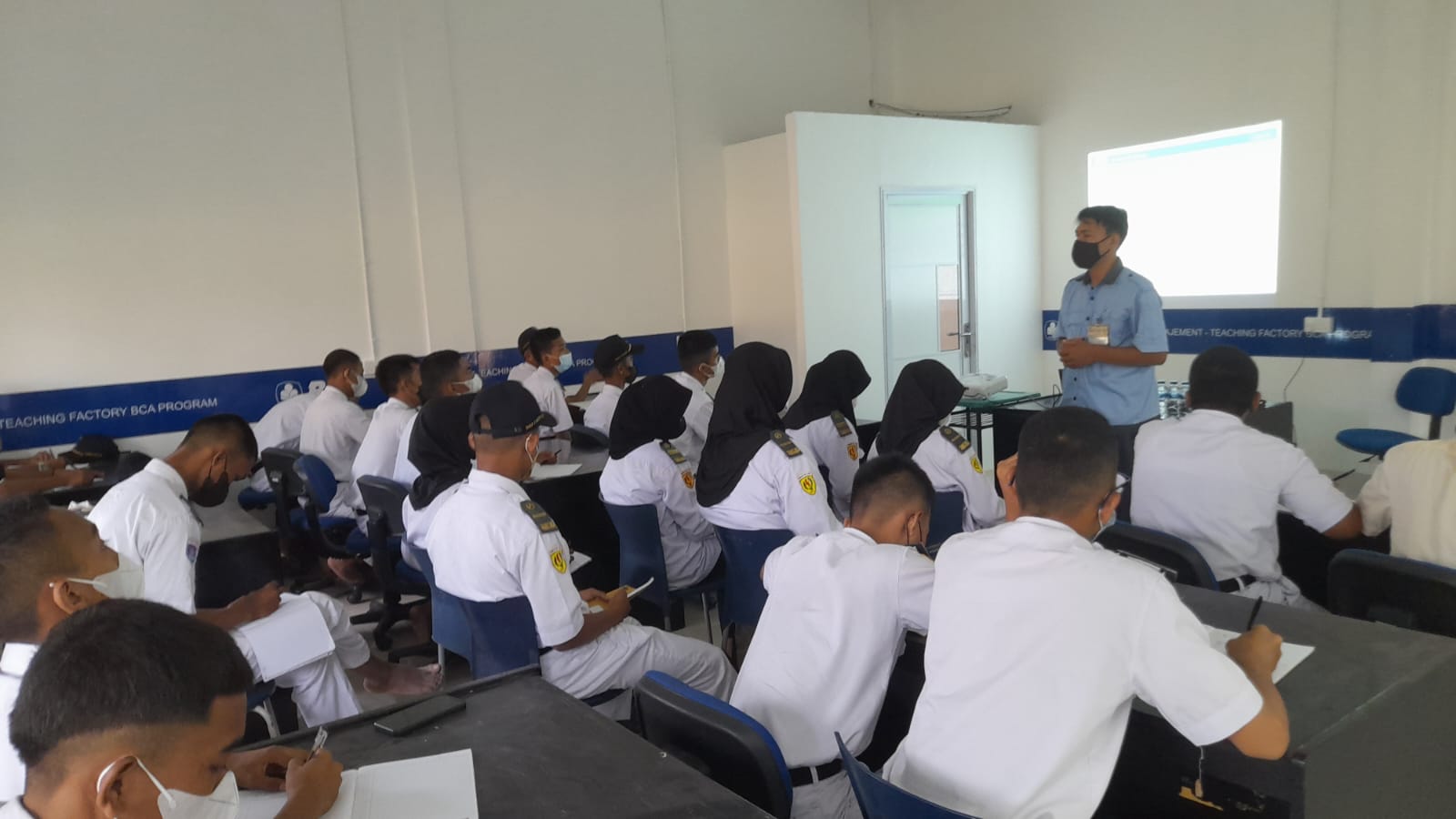 Gambar utama PT Sumitomo Wiring System Batam Memberikan Pelatihan Kepada Siswa/Siswi SMKN 5 Batam
