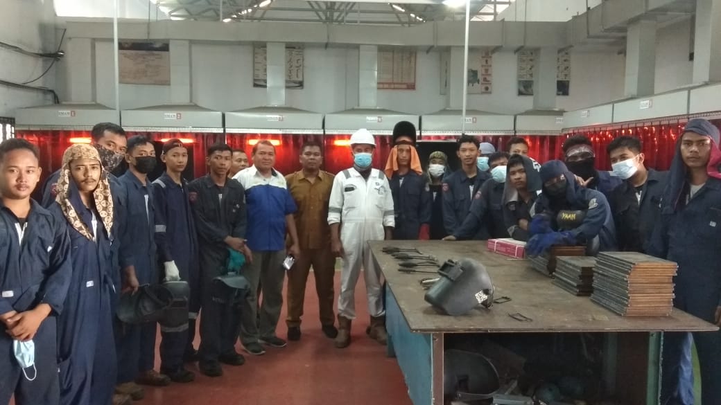 Gambar utama PT KTU Shipyard Batam Merekrut 21 Orang Alumni  Jurusan Pengelasan Kapal
