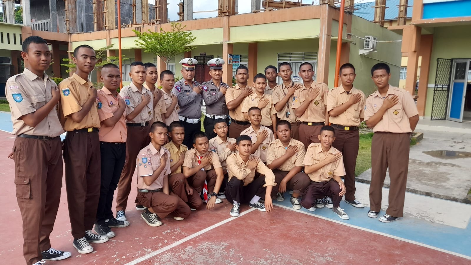 Gambar utama Polresta Barelang Memberikan Penyuluhan Keselamatan Berkendaraan Untuk Siswa/Siswi SMKN 5 Batam