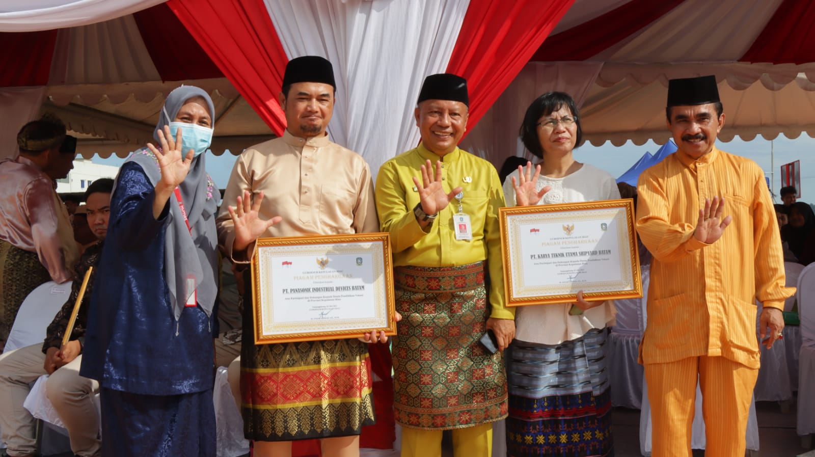 Gambar utama Mitra Industri SMKN 5 Batam Mendapatkan Penghargaan Dari Gubernur Kepulauan Riau